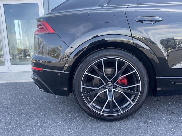 2023 Audi Q8
