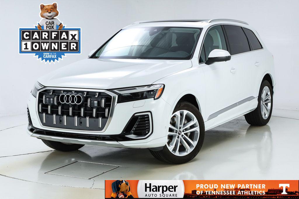 2025 Audi Q7 55 Premium Plus quattro Tiptronic's photo