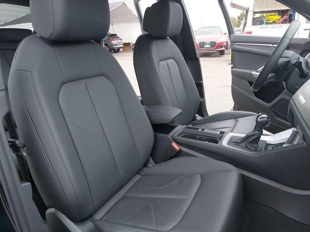 2025 Audi Q3 S Line Premium - Photo 10