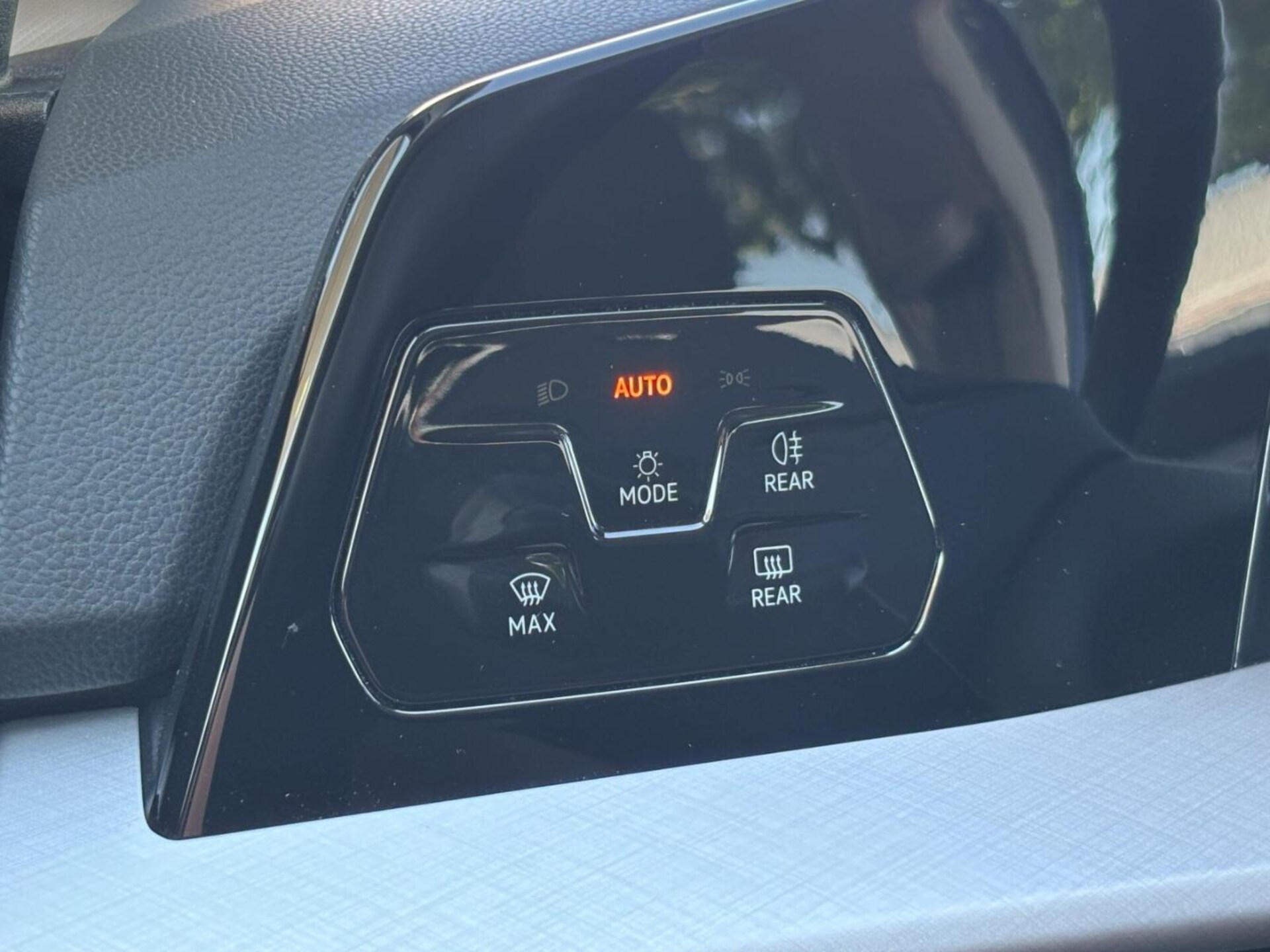Volkswagen Golf Life