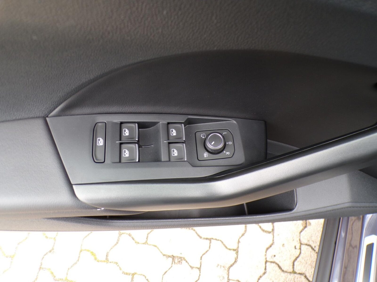 Volkswagen T-Cross – Bild 10