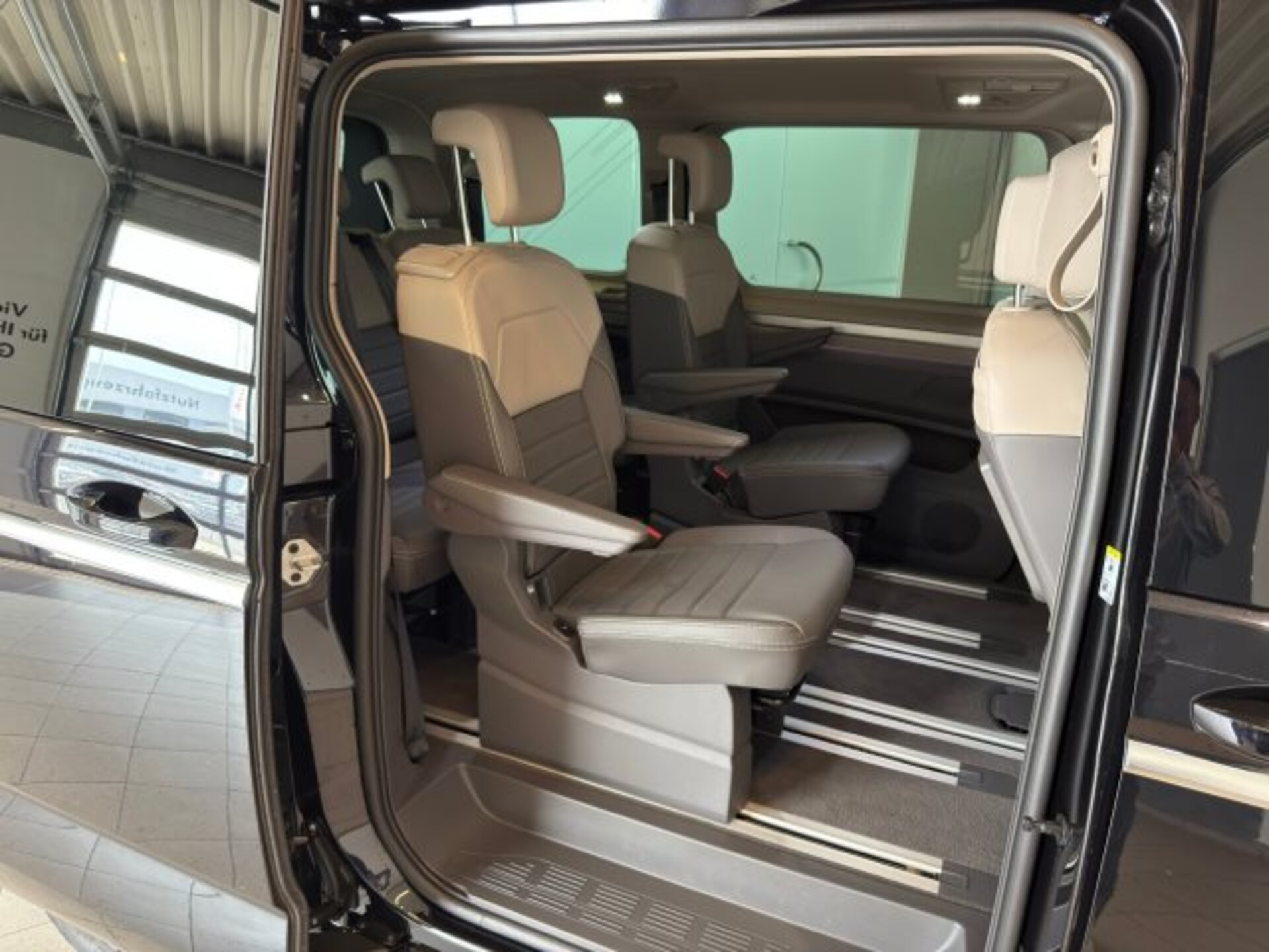 Volkswagen Multivan Style