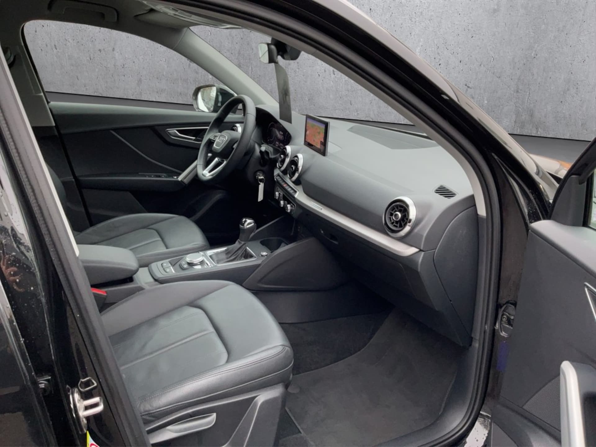 Audi Q2 S line