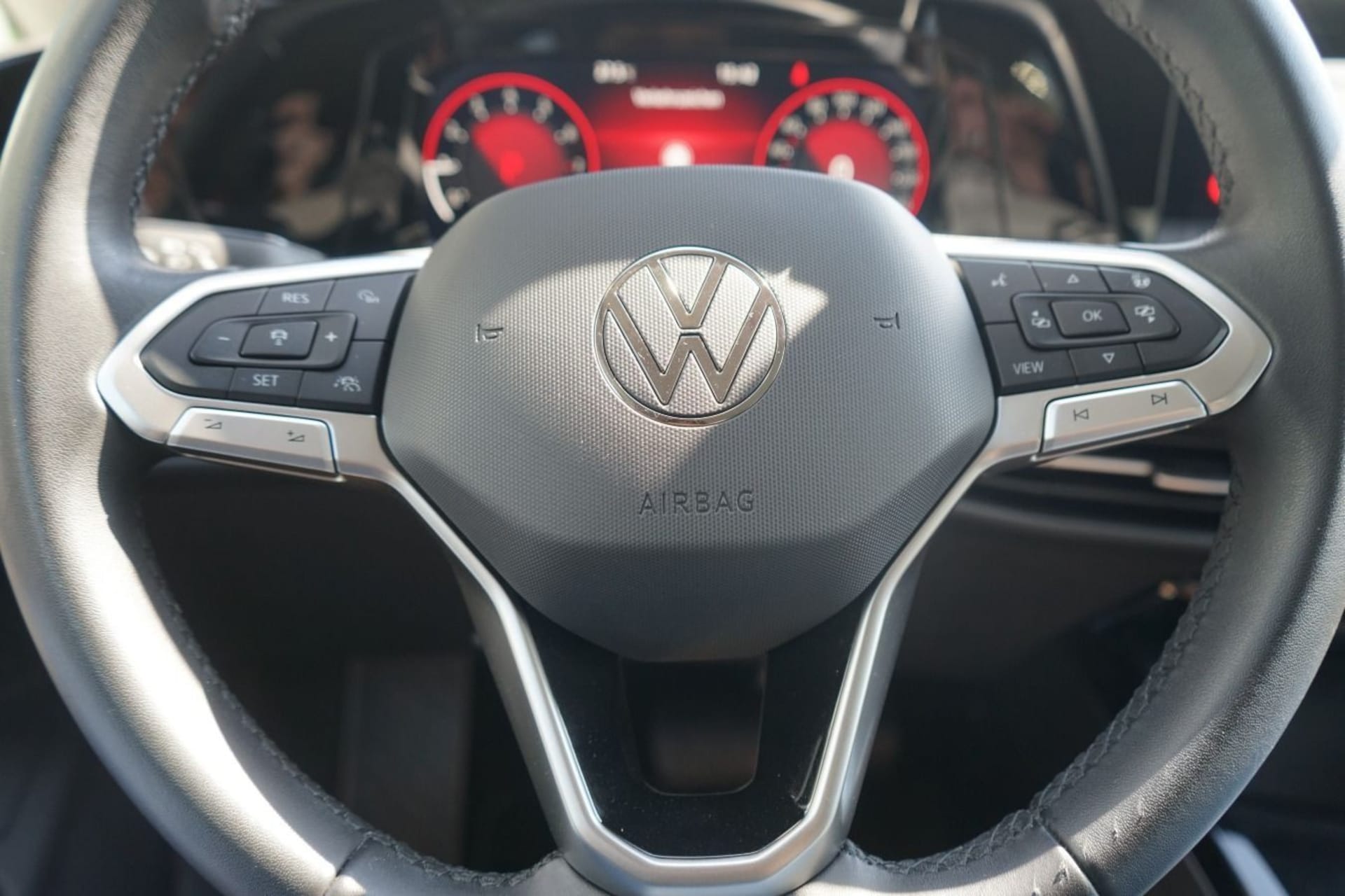 Volkswagen Golf Style