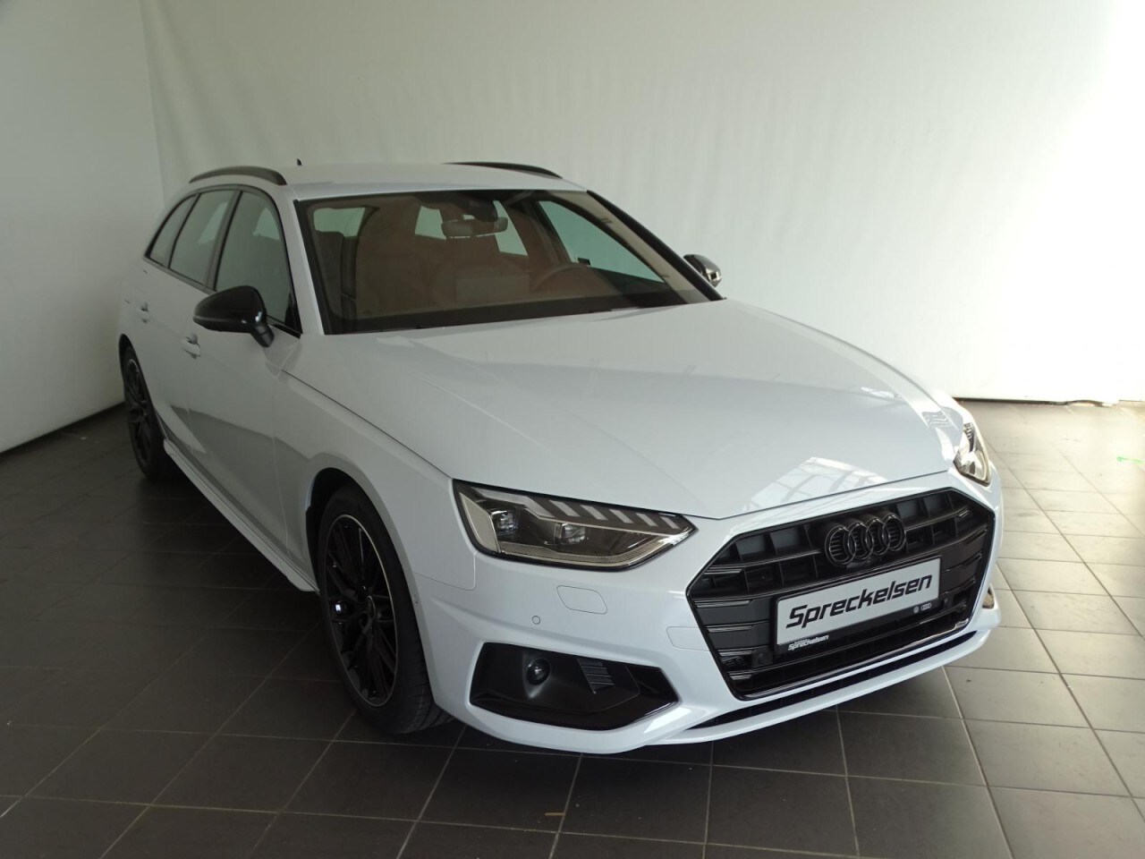 Image about Audi A4 Avant advanced 40 TDI S tronic