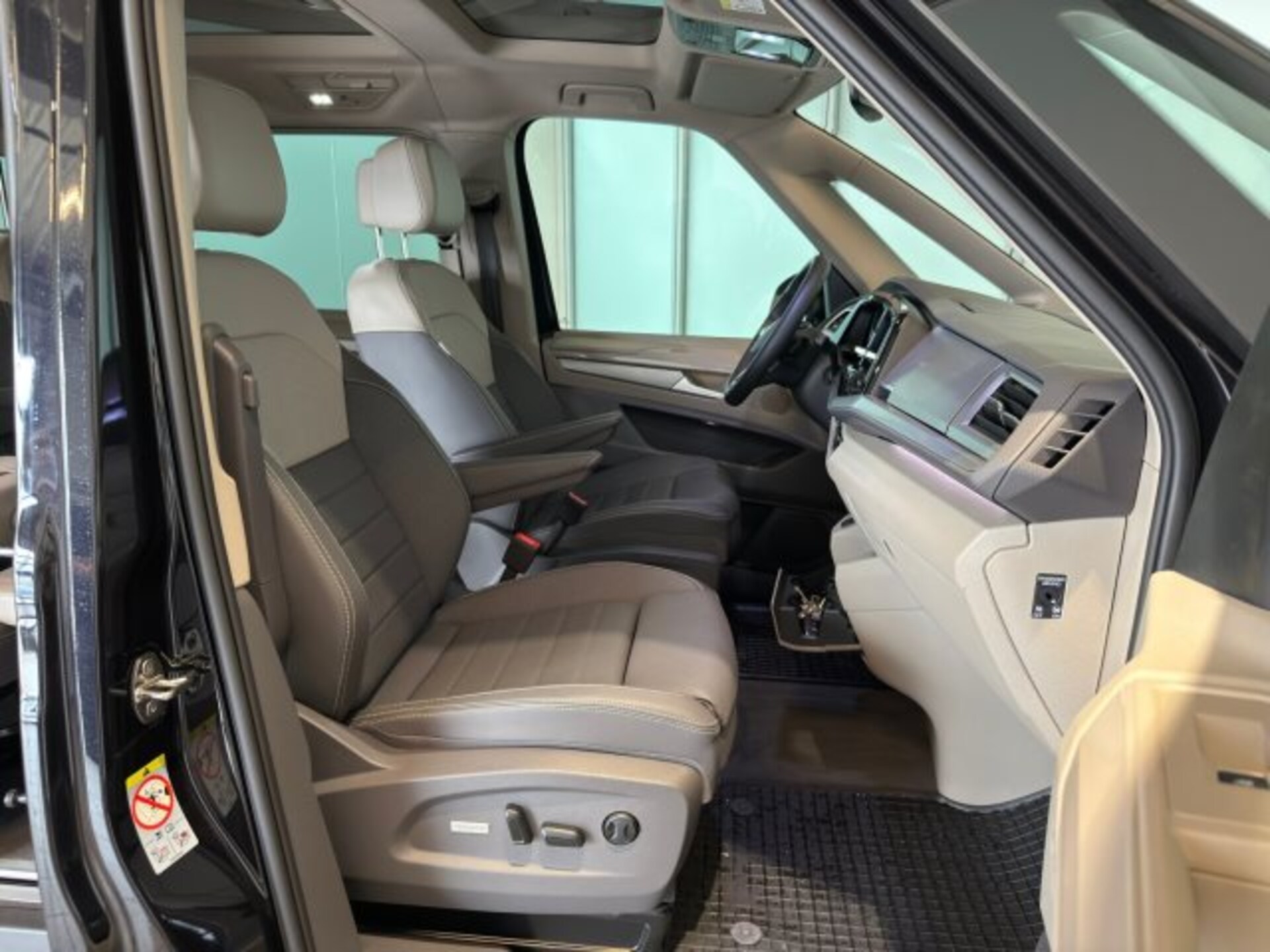 Volkswagen Multivan Style