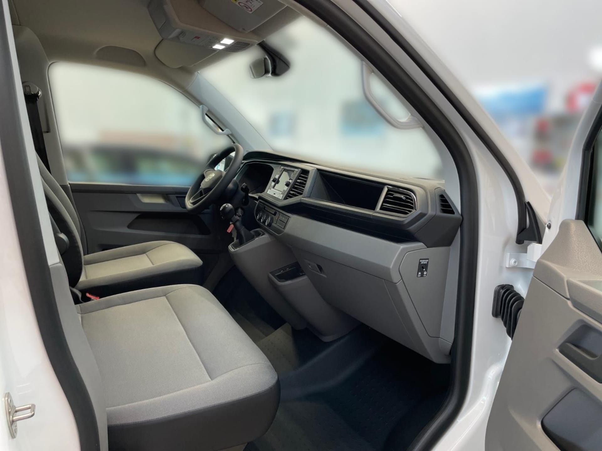 Volkswagen T6.1 Transporter Kasten kurzer Radstand