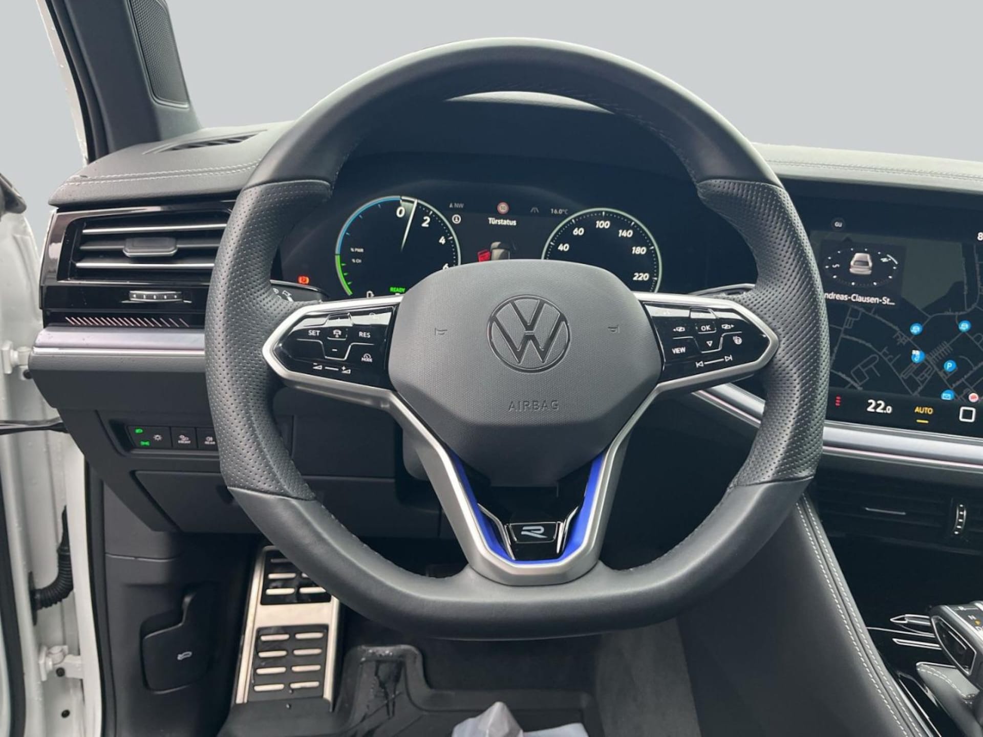 Volkswagen Touareg R