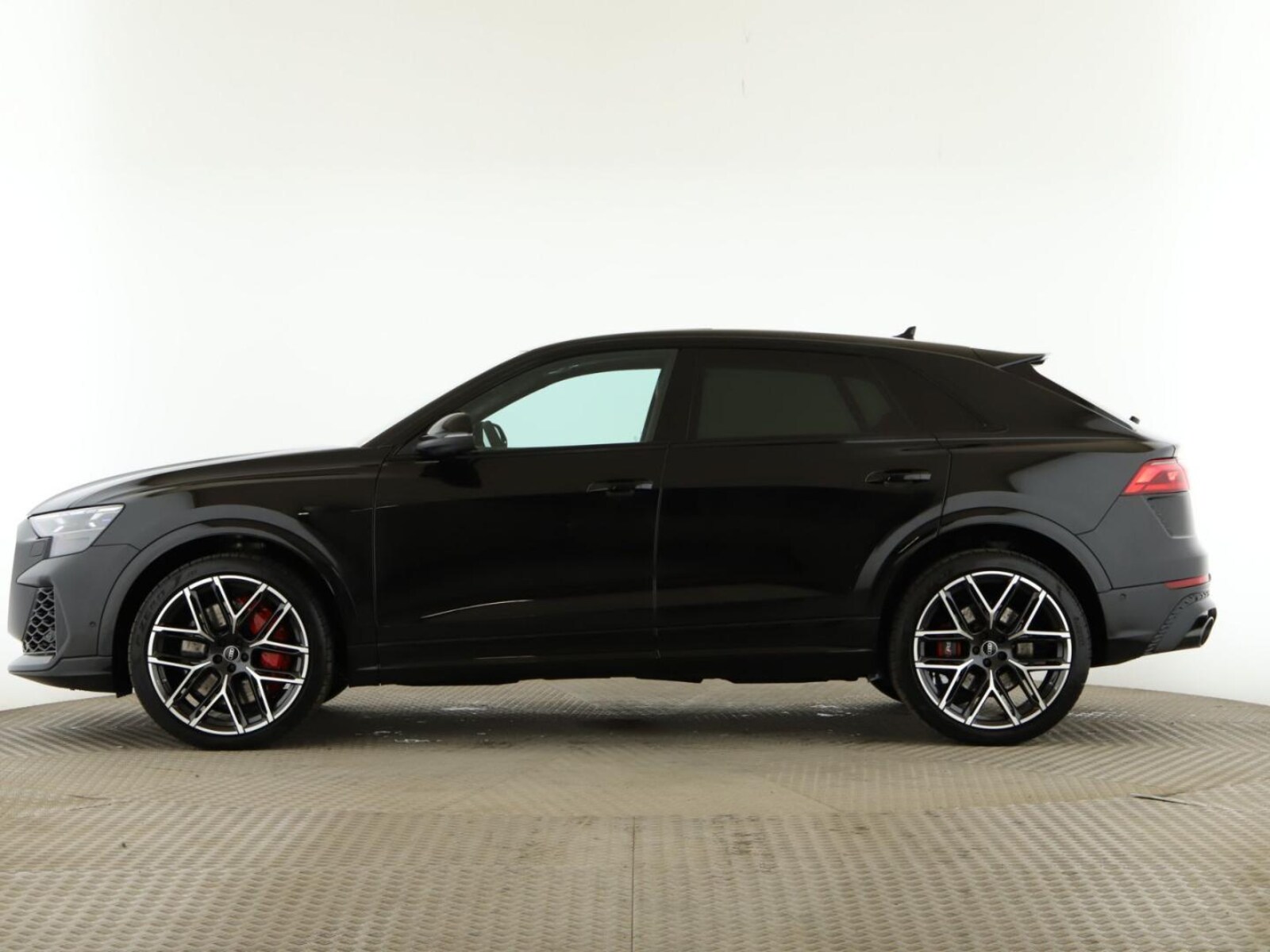 Audi RS Q8 – Bild 3
