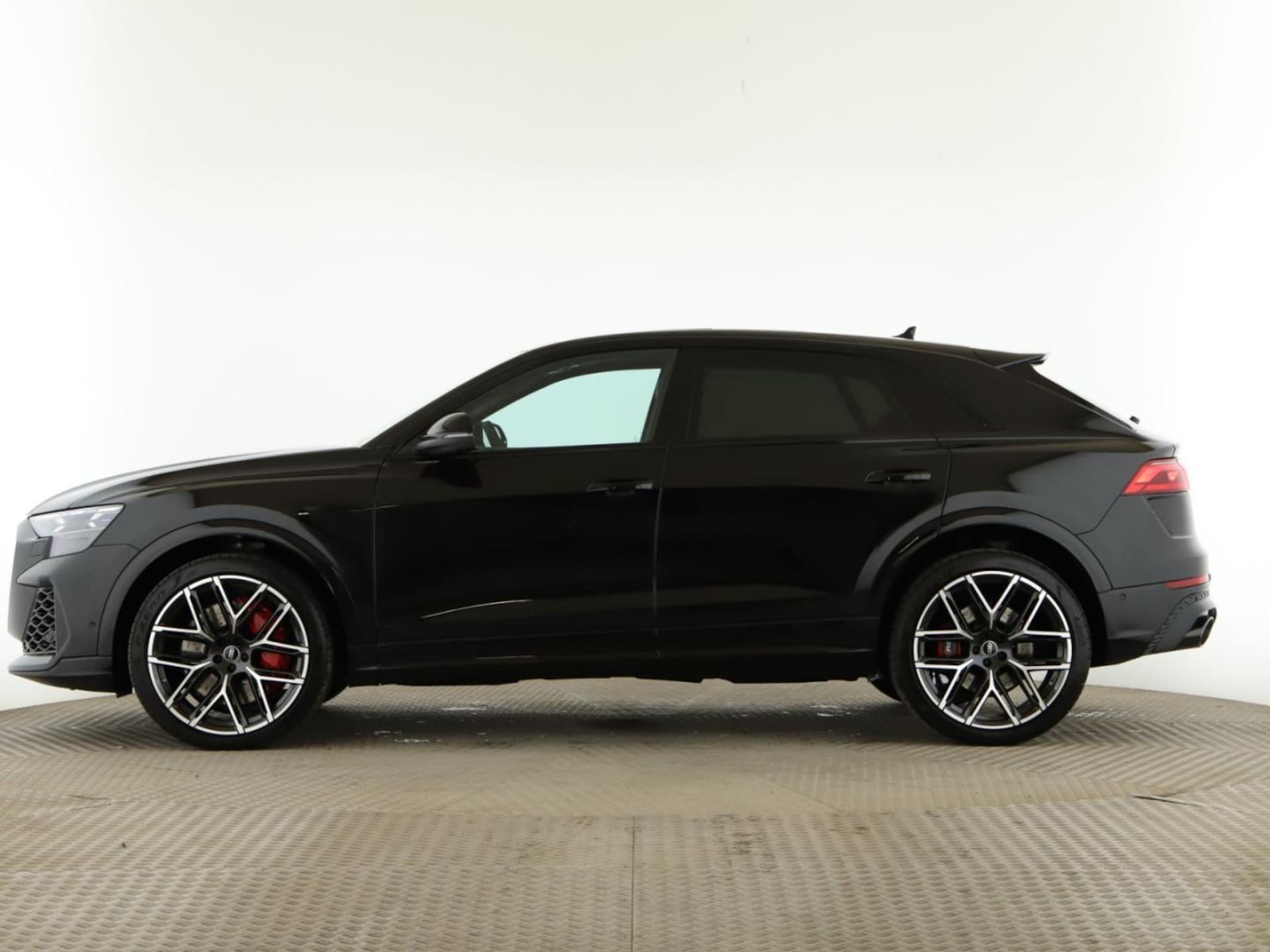 Audi RS Q8 SUV
