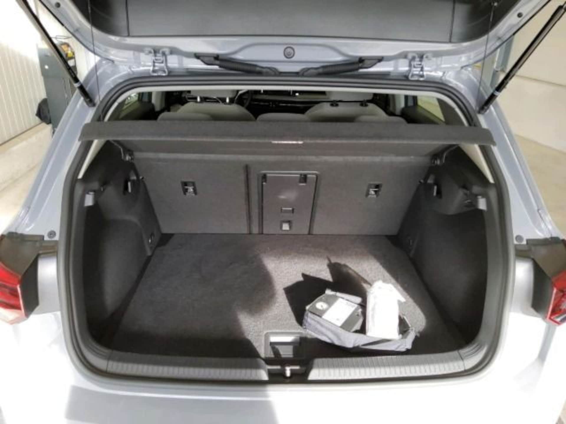 Volkswagen Golf Style