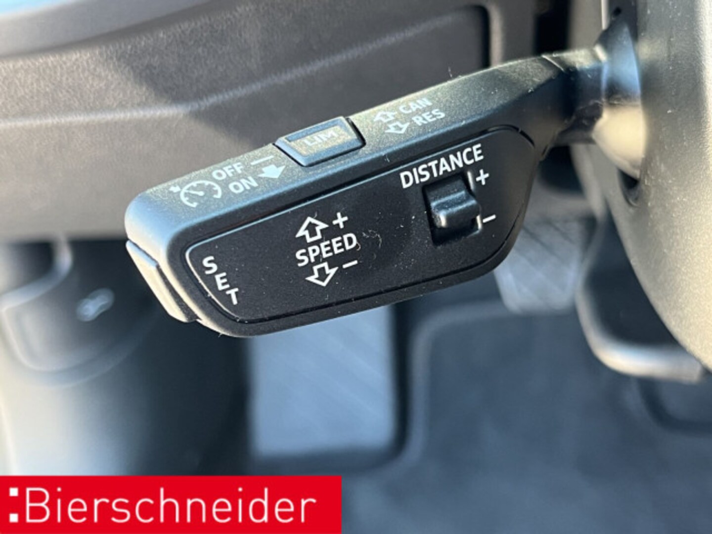 Bild über Audi A3 Sportback 30 TFSI Schaltgetriebe - für weitere Informationen kontaktieren Sie den Audi Partner