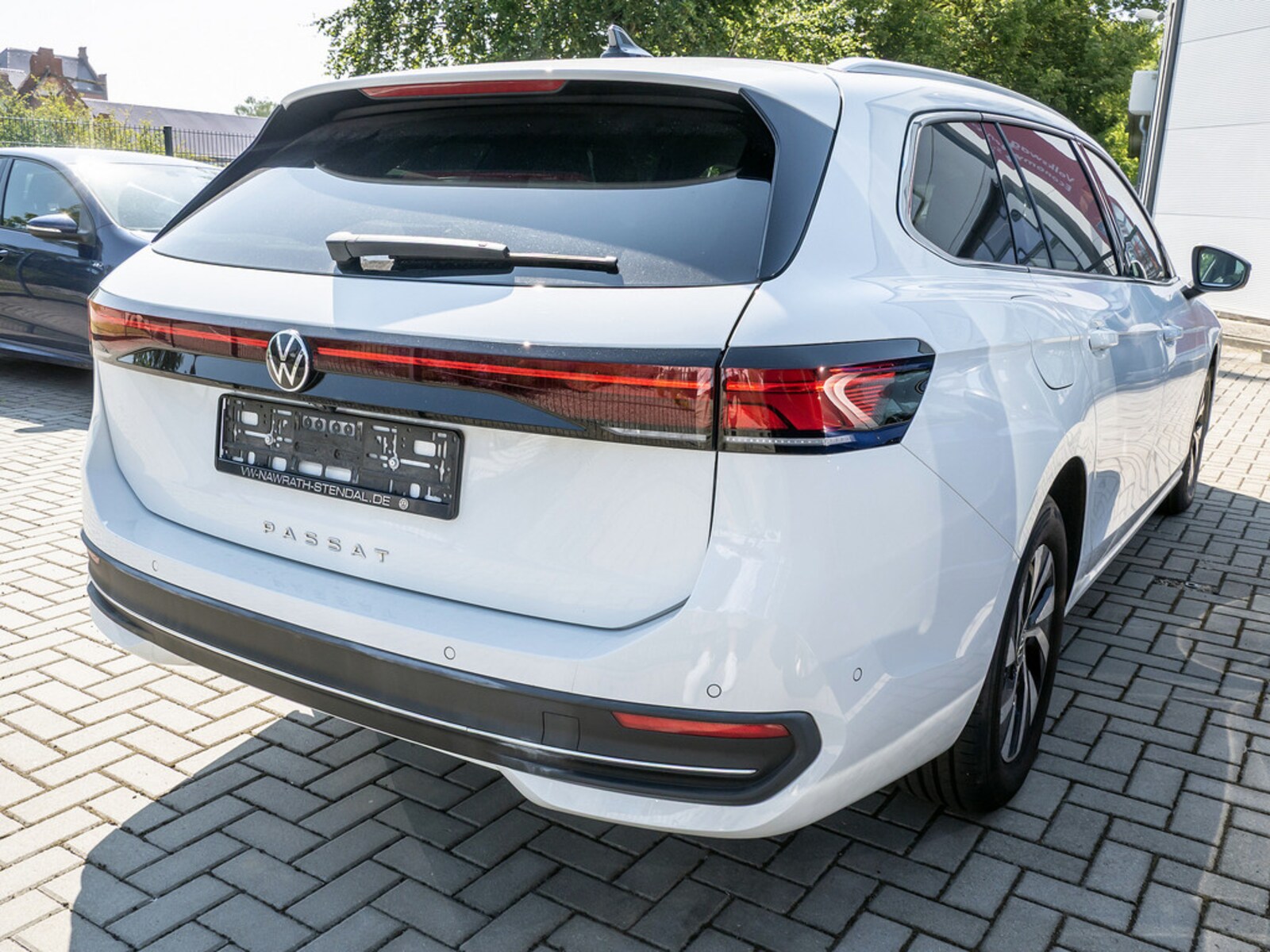 Volkswagen Passat – Bild 3