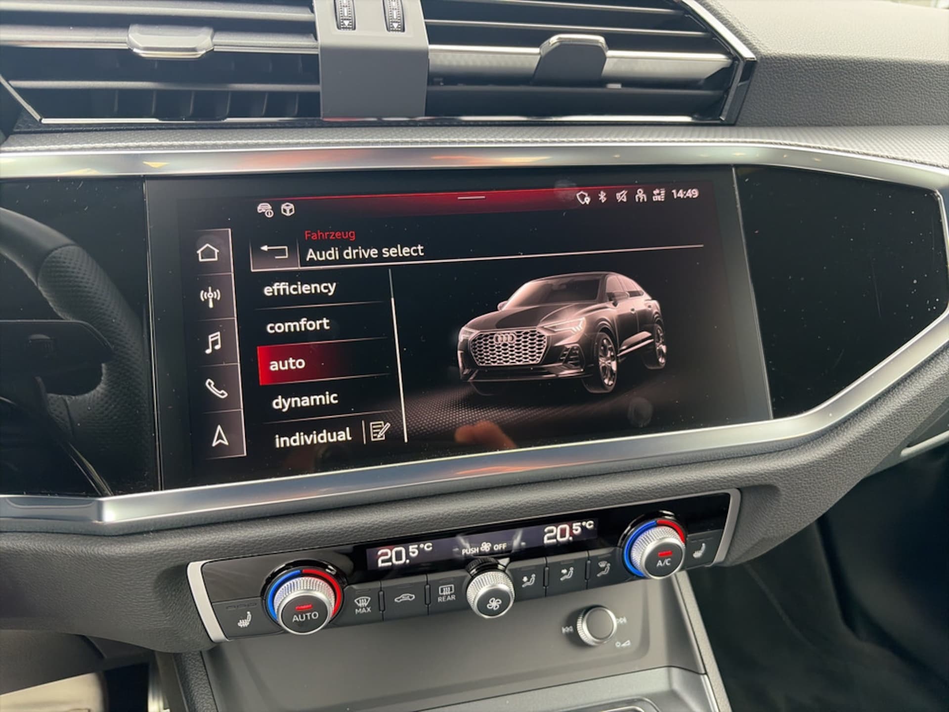 Audi Q3 Sportback S line
