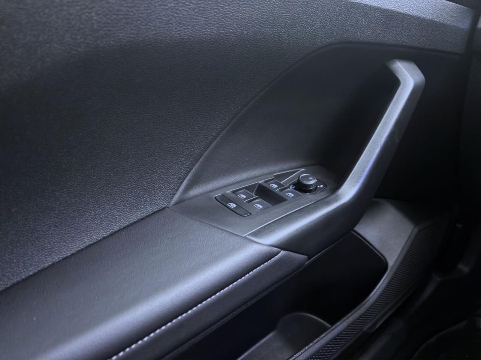 Volkswagen T-Cross – Bild 10