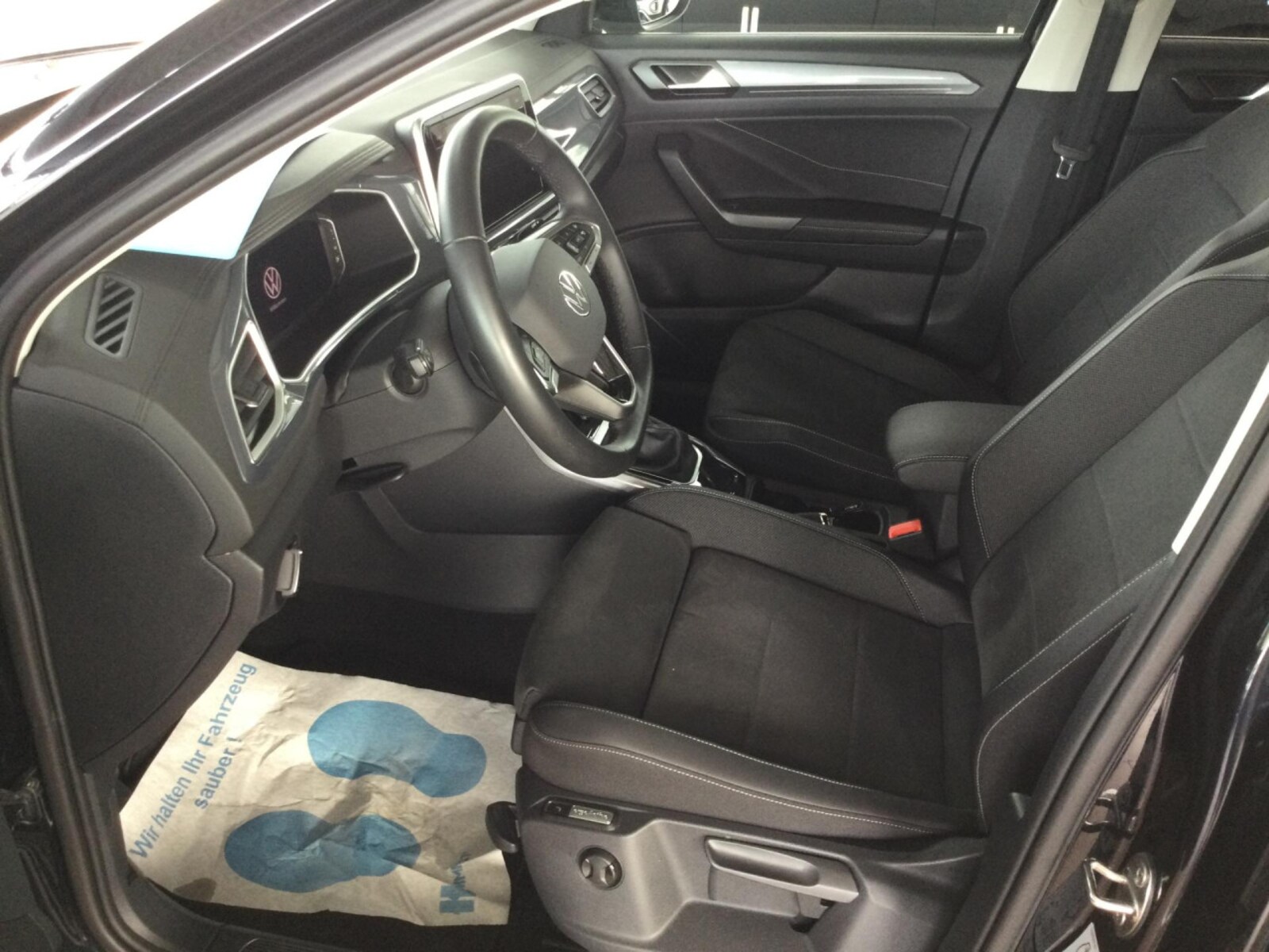 Volkswagen T-Roc – Bild 12