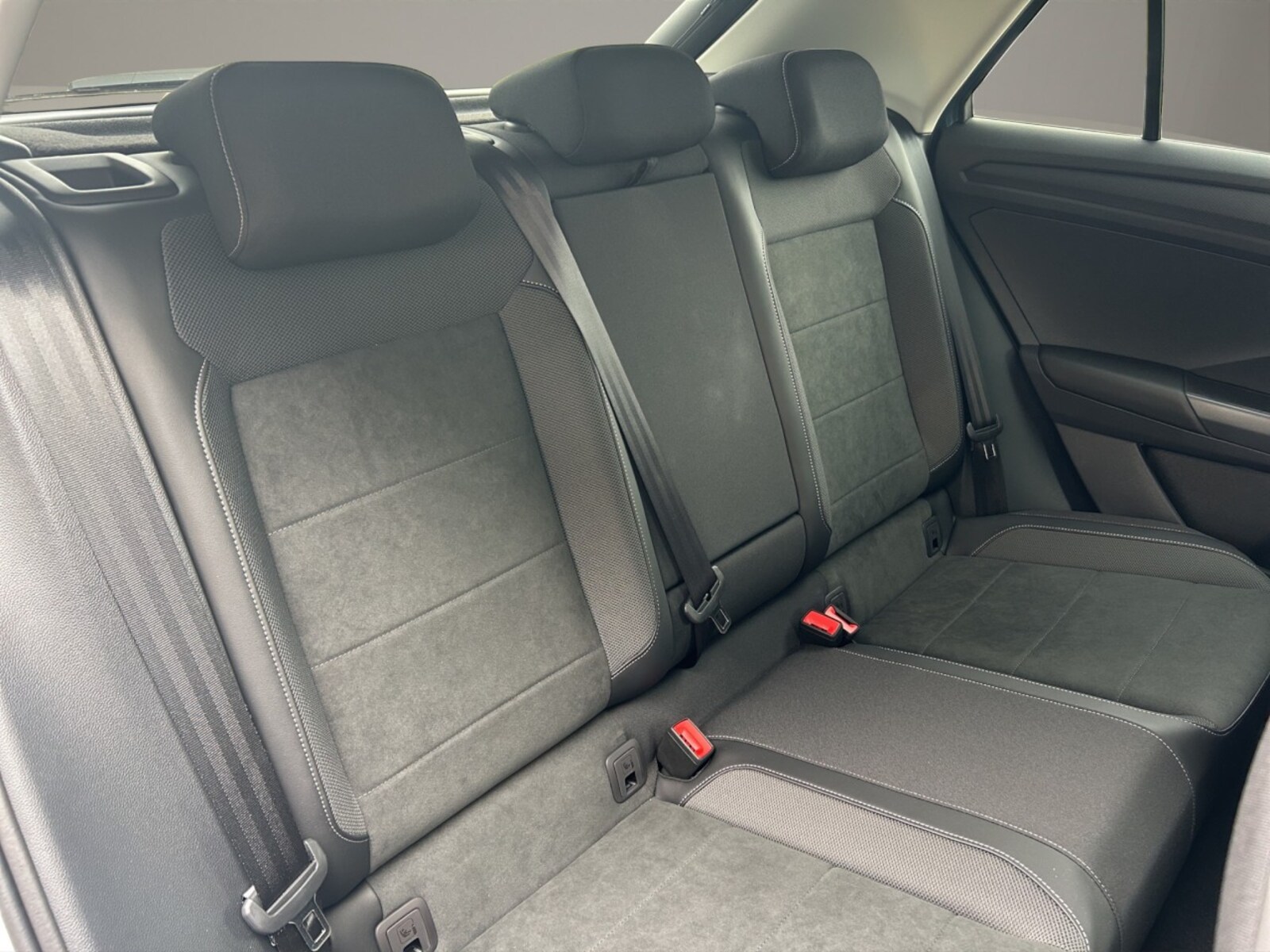 Volkswagen T-Roc – Bild 13
