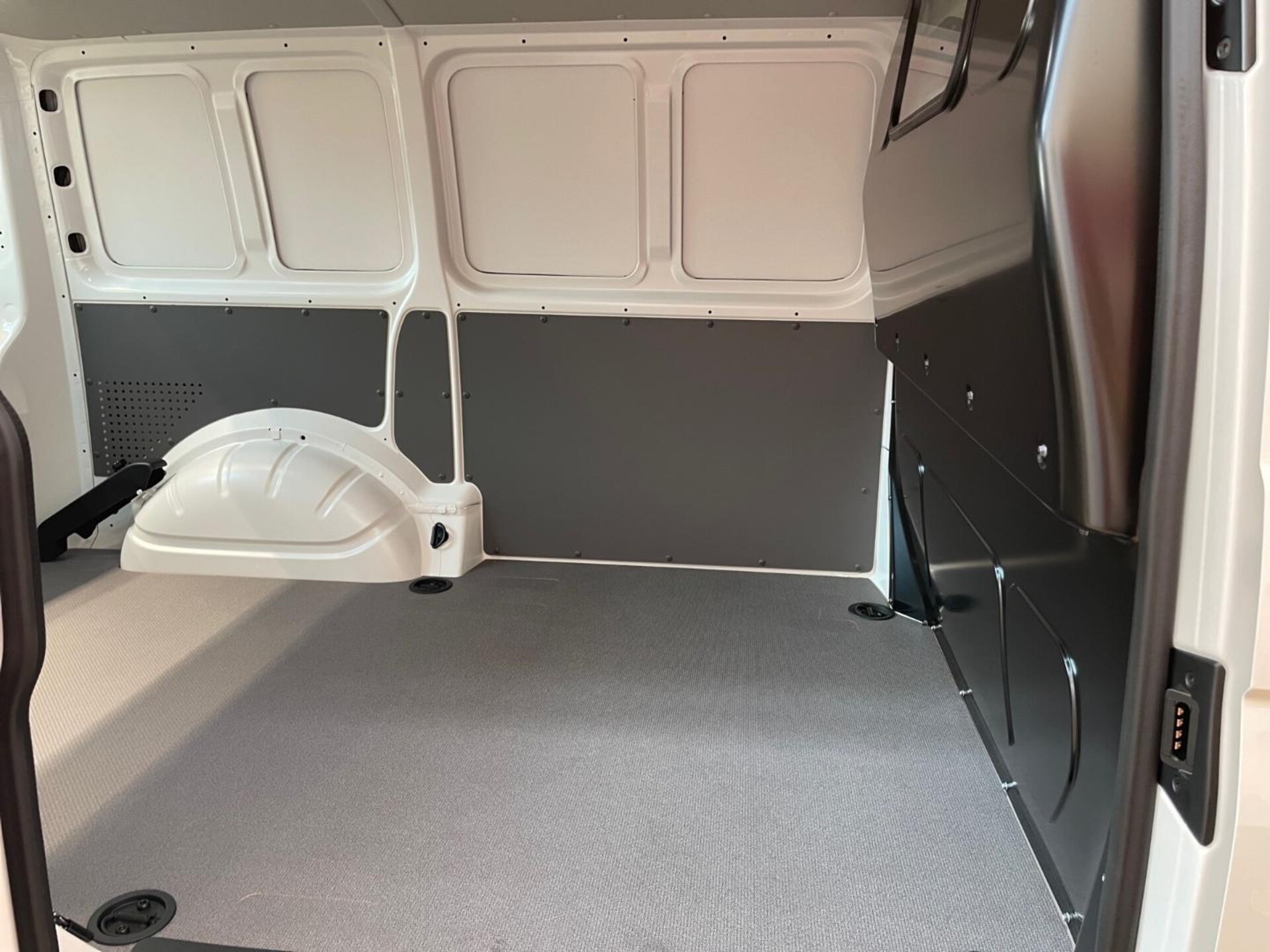 Volkswagen T6.1 Transporter Kasten kurzer Radstand