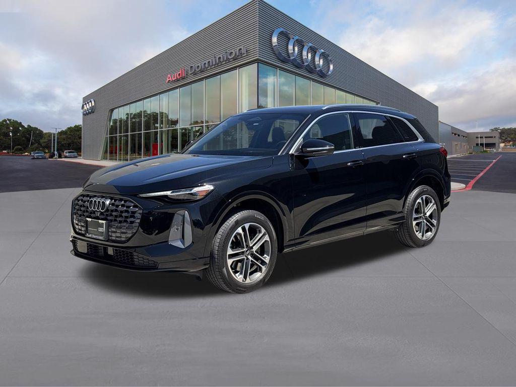 2025 Audi Q5 Premium Plus quattro's photo