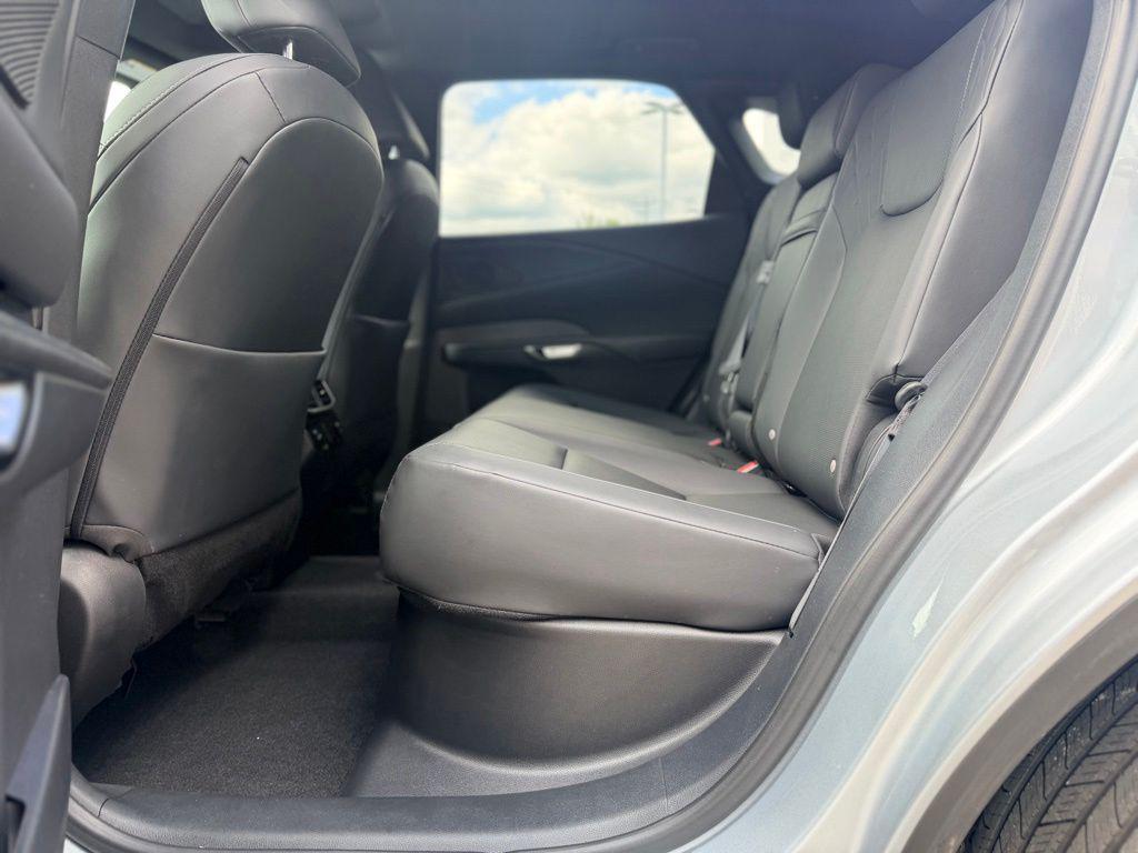 2023 Lexus RX 350 - Photo 11