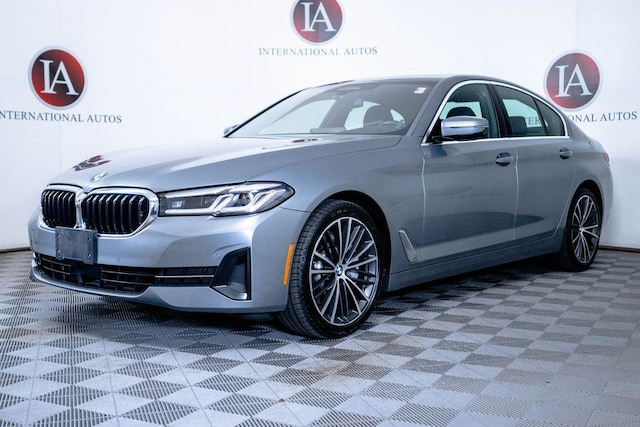 2023 BMW 530