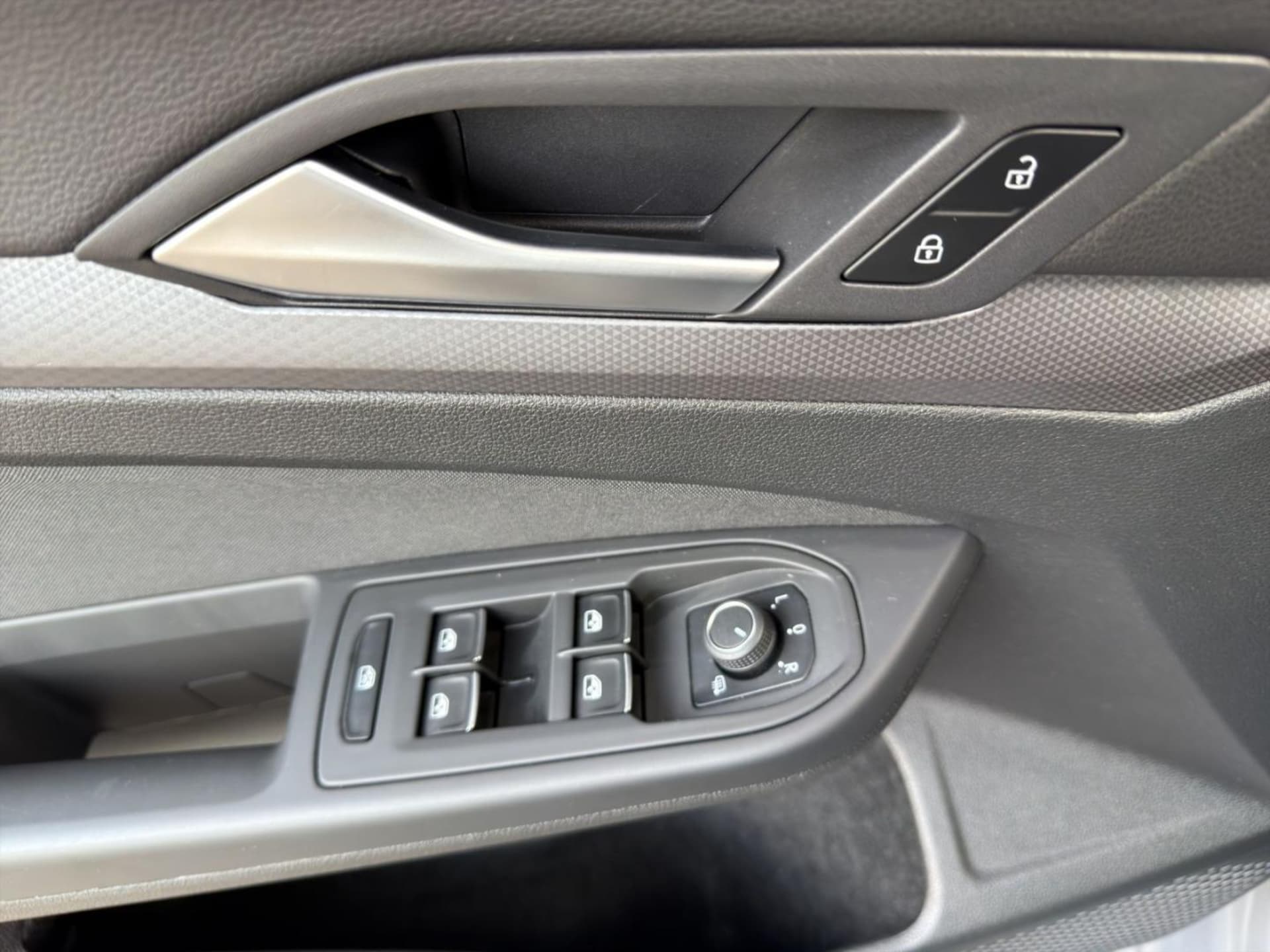 Volkswagen Golf Active
