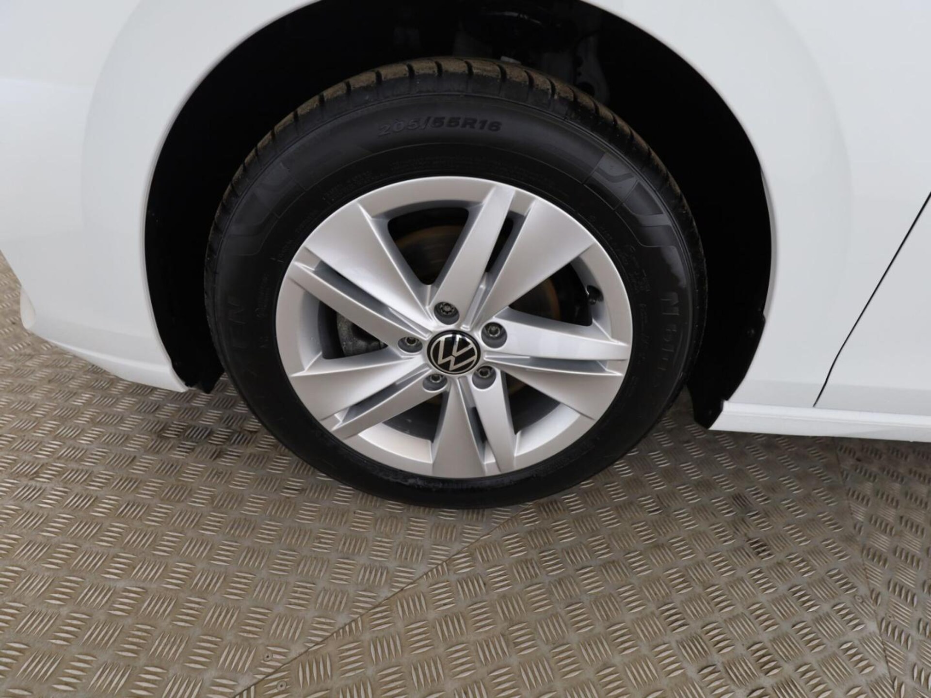 Volkswagen Golf Life