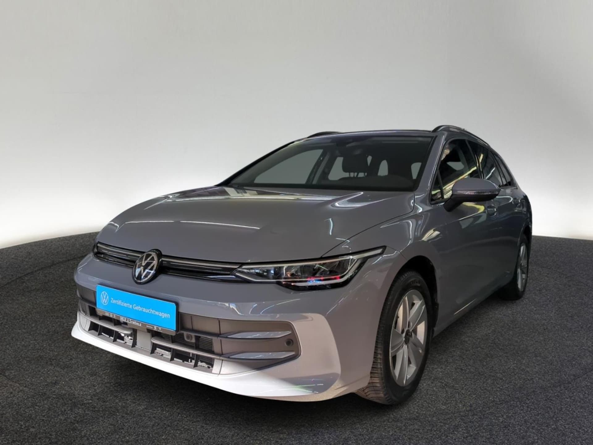 Volkswagen Golf Variant Life