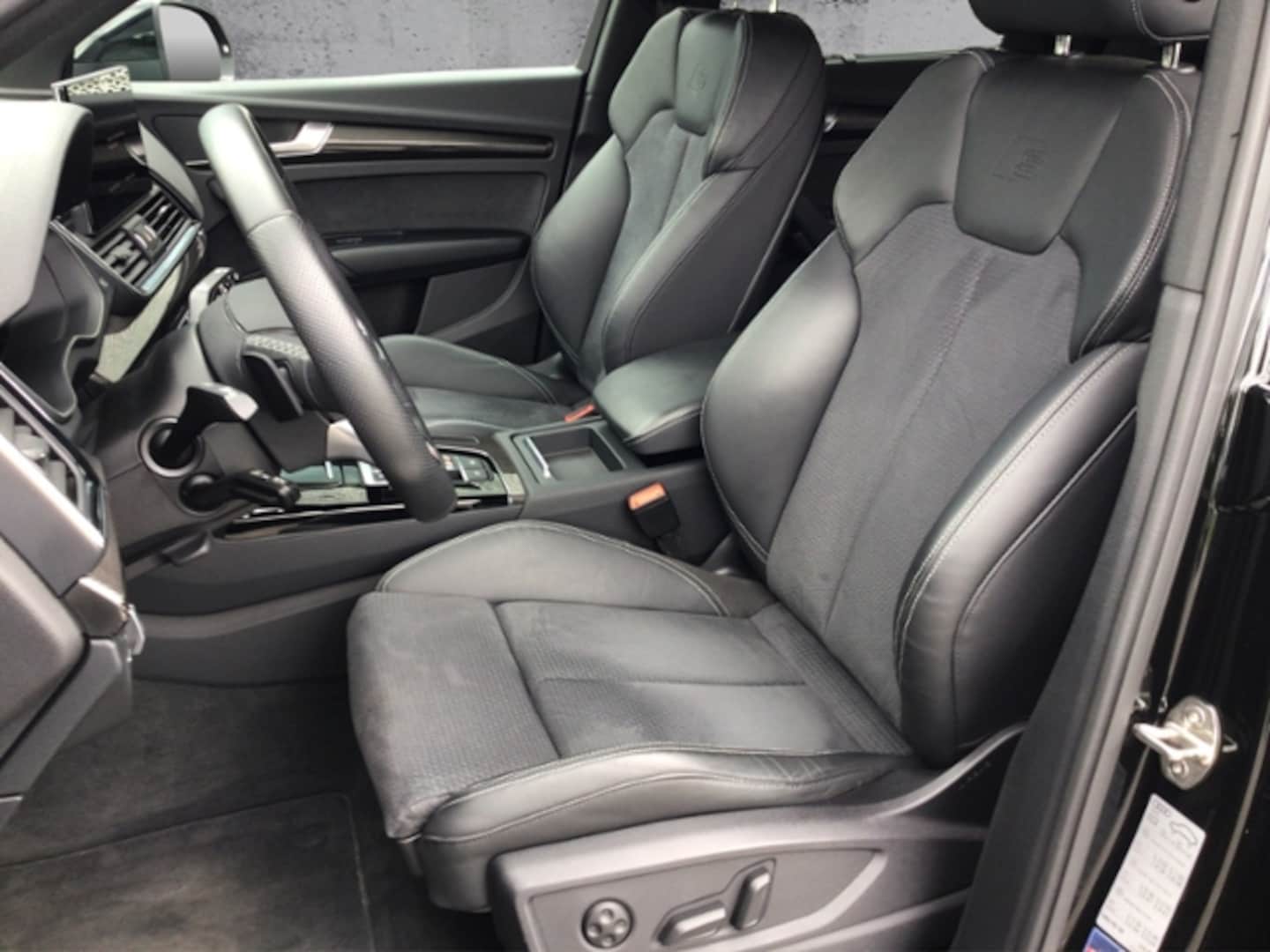 Bild über Audi SQ5 TDI tiptronic - für weitere Informationen kontaktieren Sie den Audi Partner