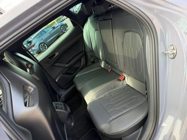 Bild des Autos 14