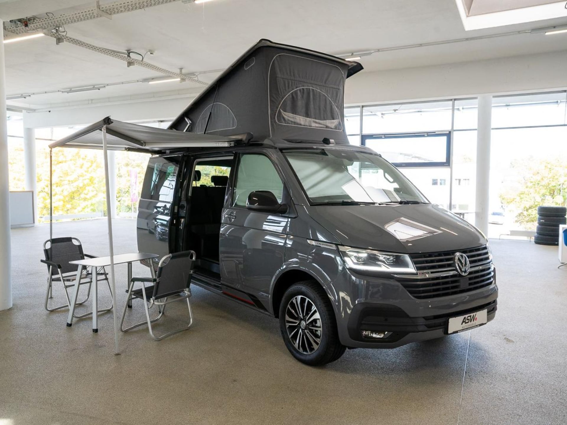 Volkswagen T6.1 California Beach