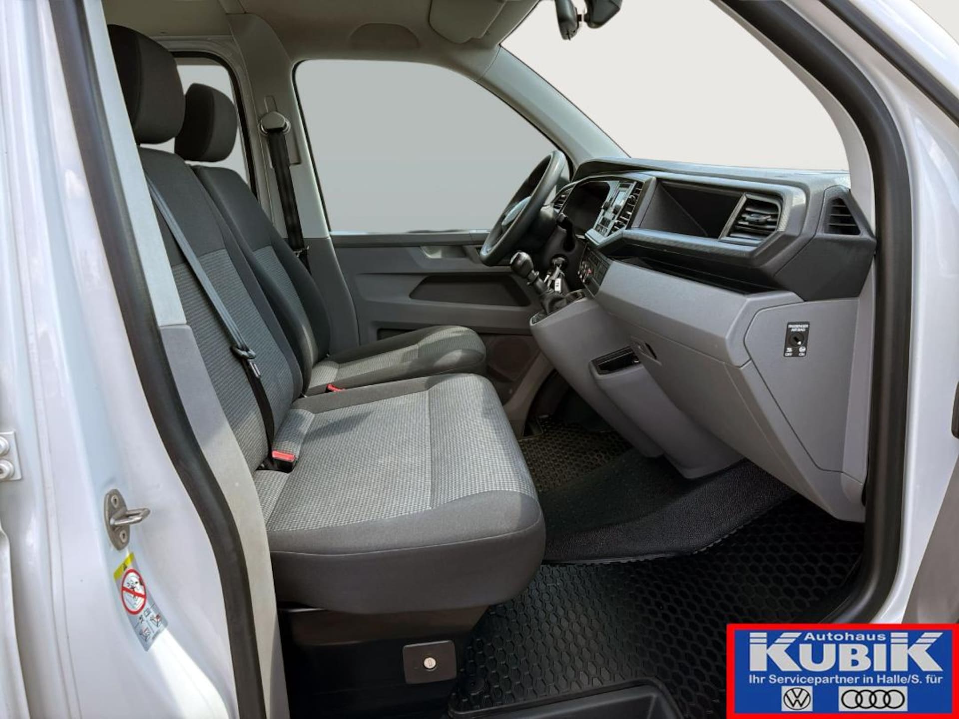 Volkswagen T6.1 Transporter Pritschenwagen Doppelkabine