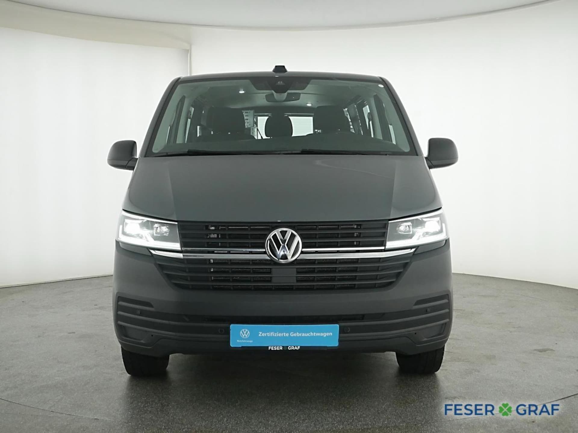 Volkswagen T6.1 Transporter Kombi langer Radstand