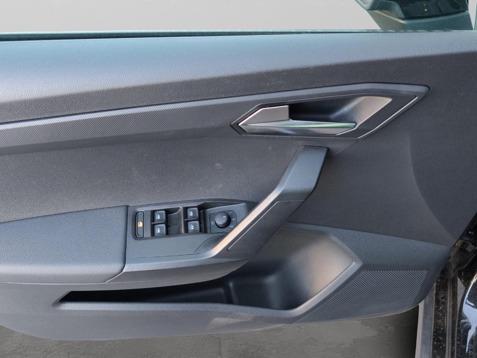 SEAT Arona – Bild 13
