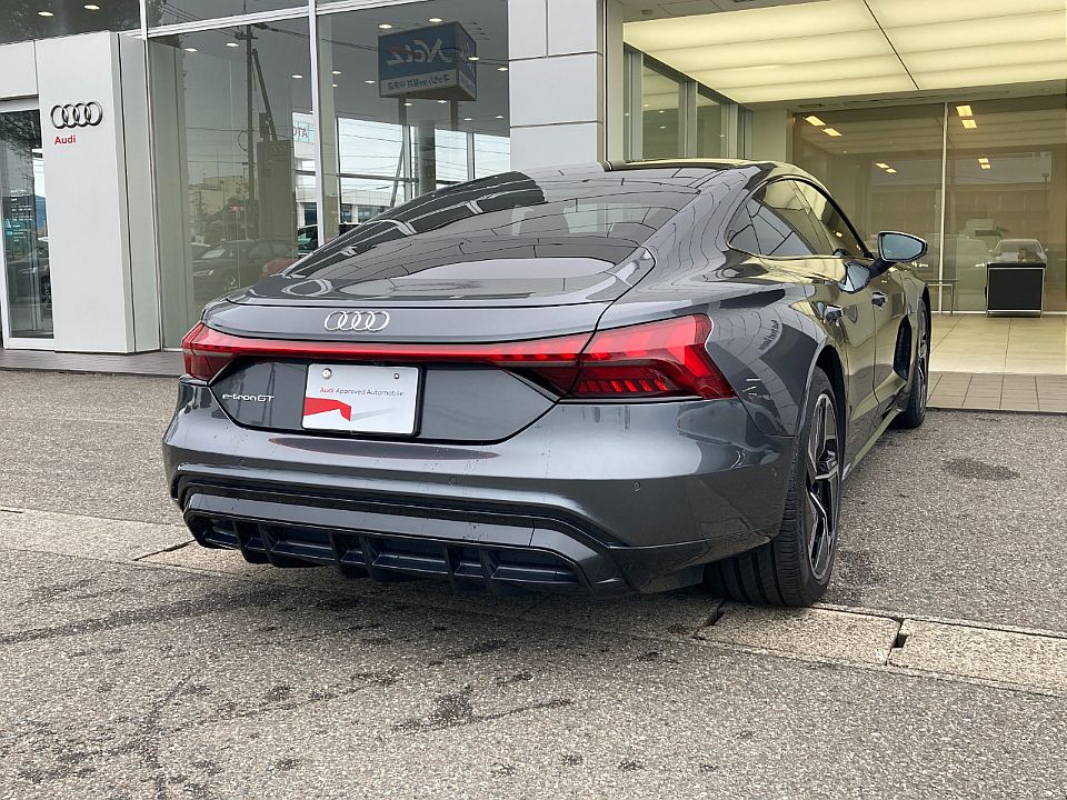 Image about Audi e-tron GT e-tron GT quattro 350,00 kW