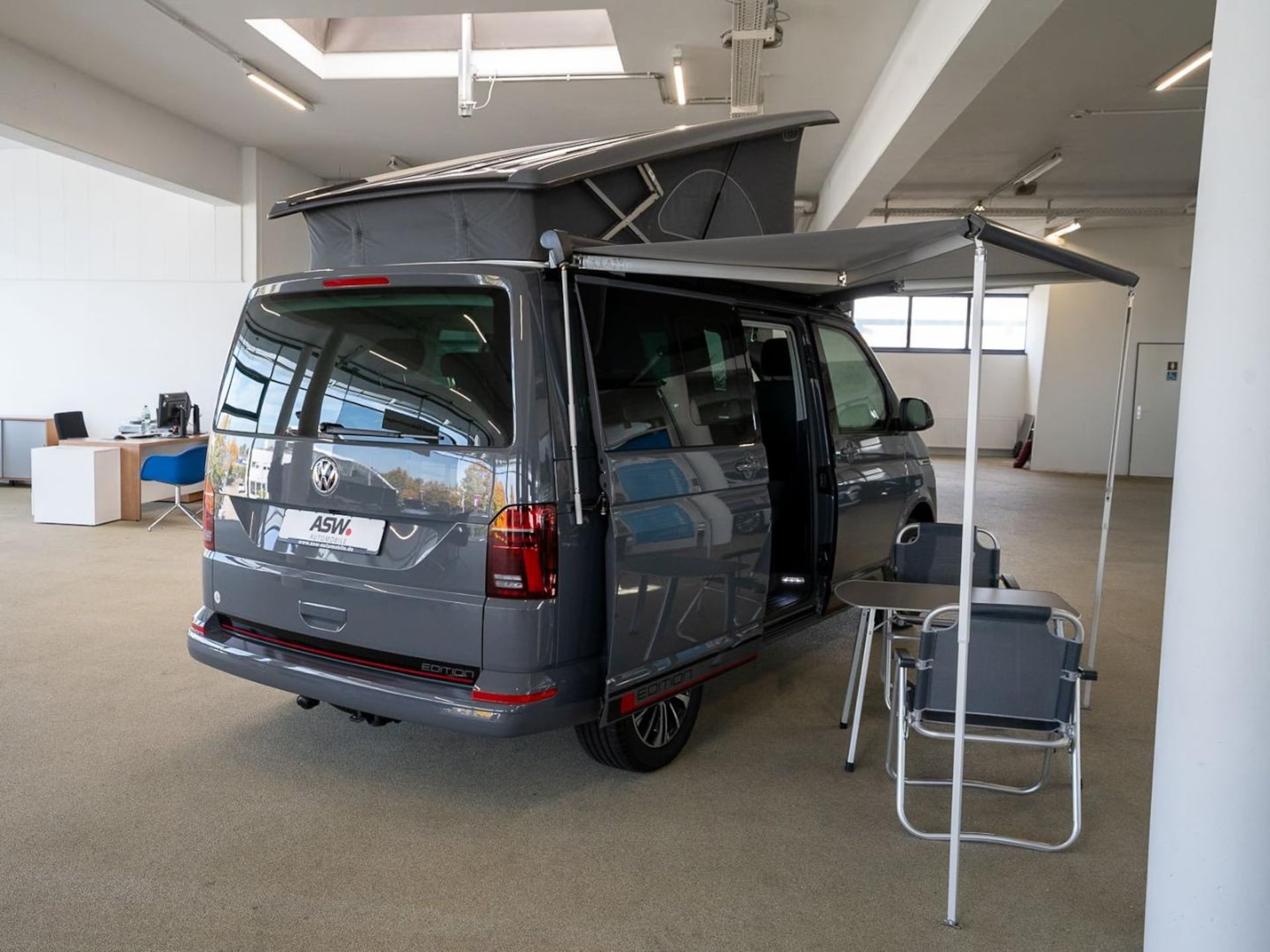 Volkswagen T6.1 California Beach
