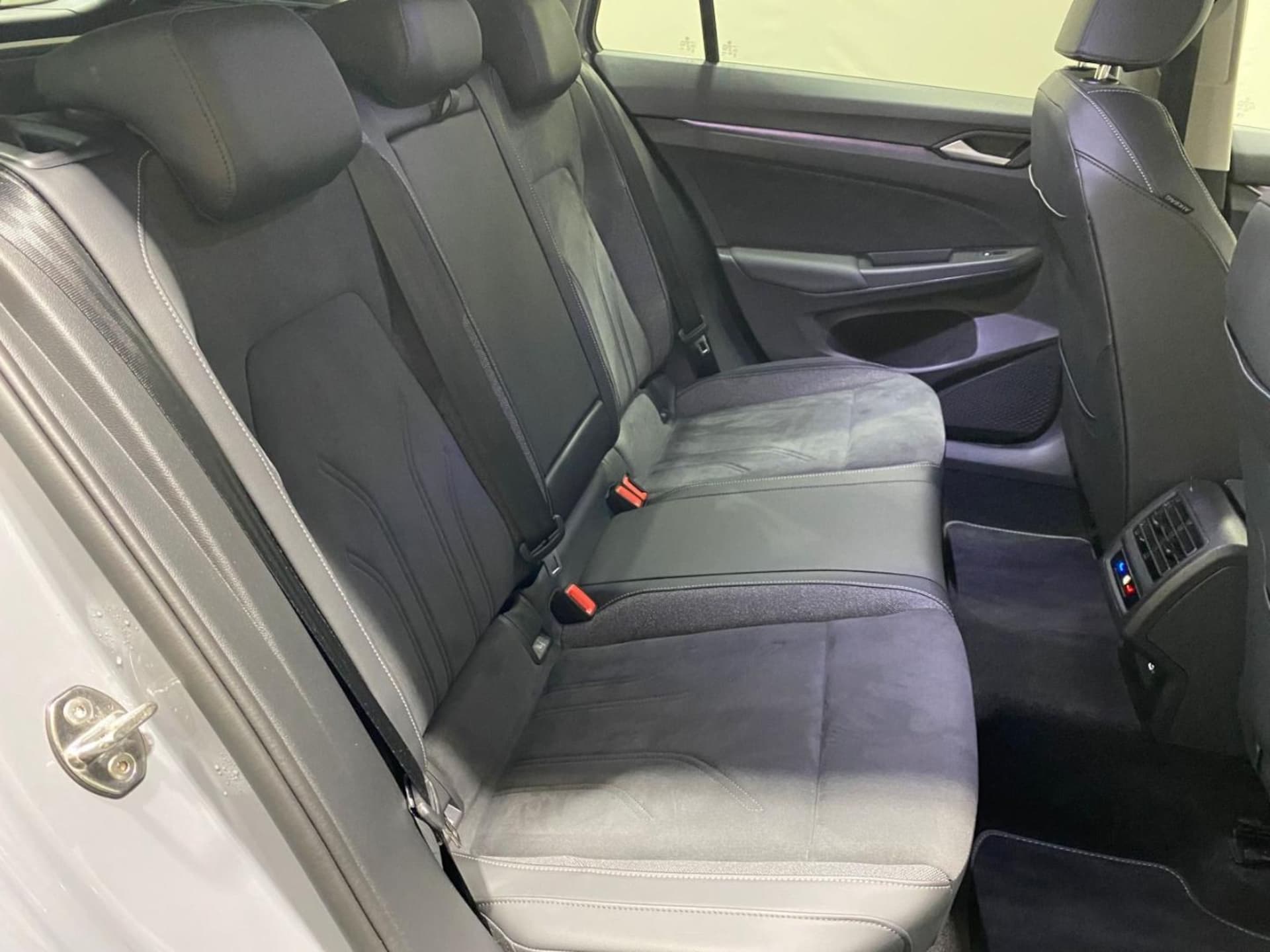 Volkswagen Golf Variant Style