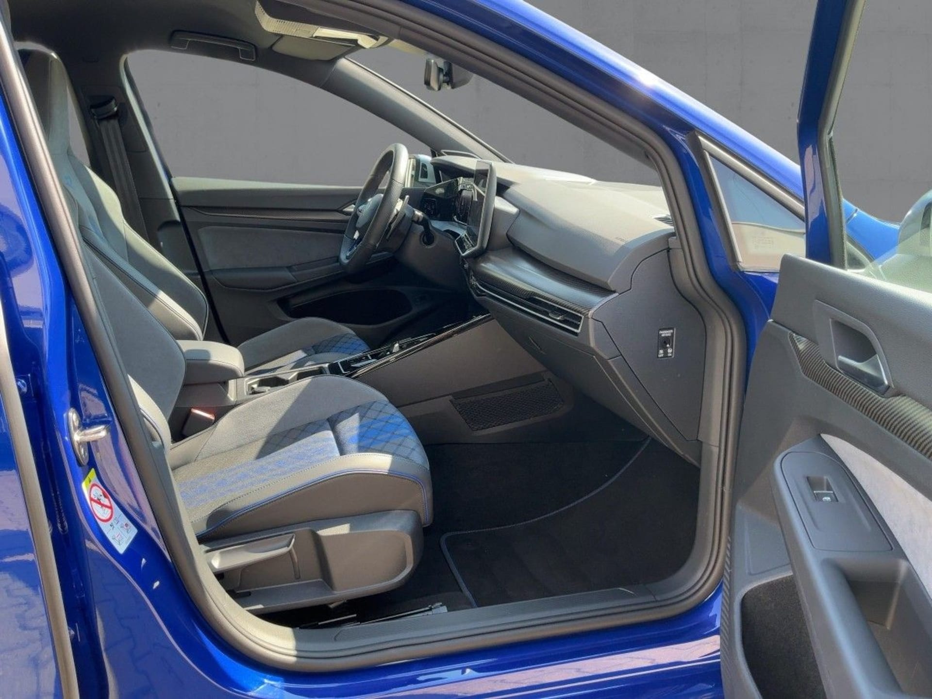 Volkswagen Golf Variant R