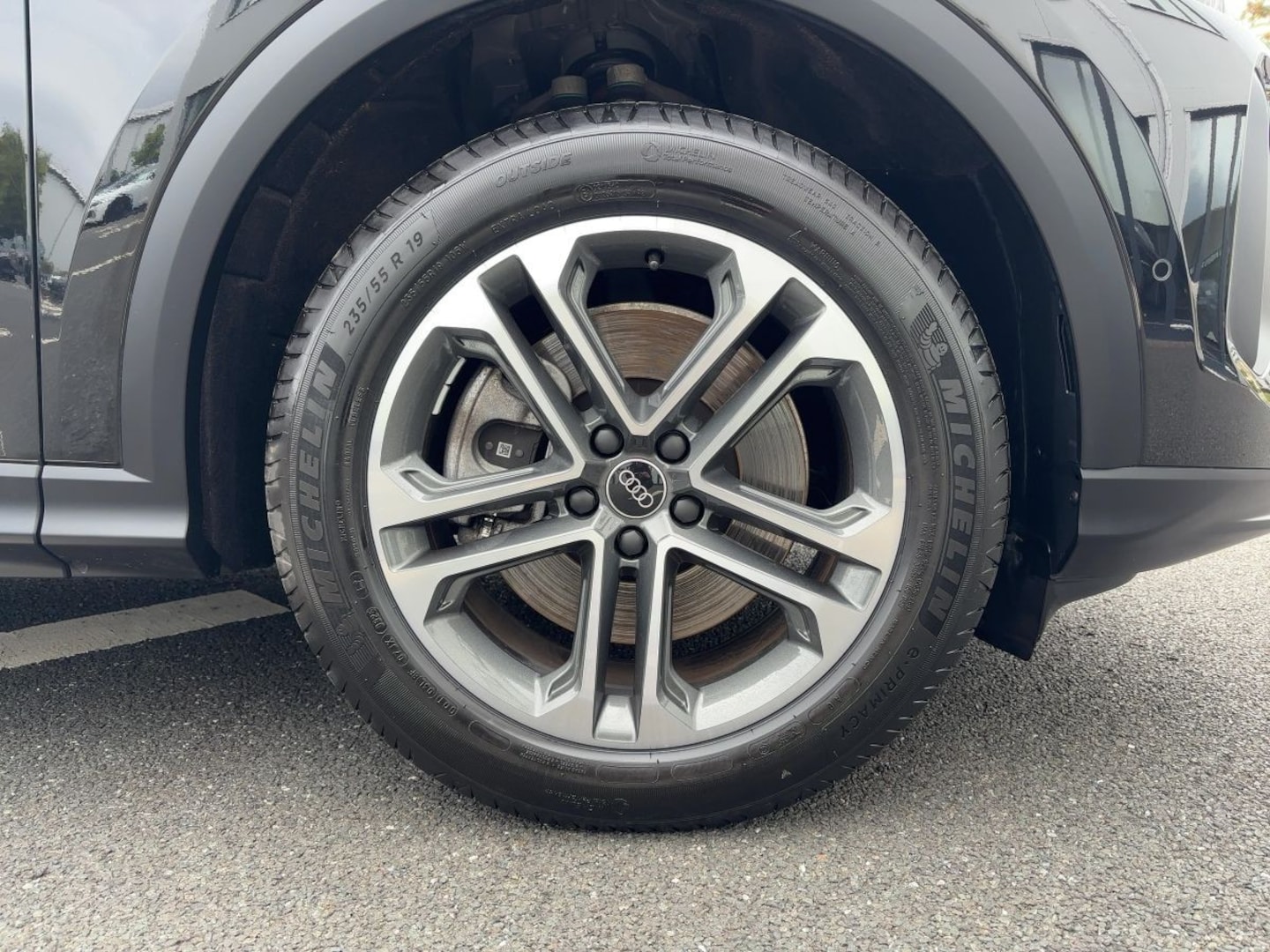 Bild über Audi Q5 SUV TDI quattro 150 kW S tronic - für weitere Informationen kontaktieren Sie den Audi Partner