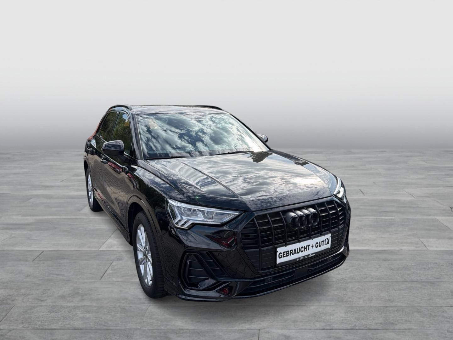 Bild über Audi Q3 S line 35 TFSI S tronic - für weitere Informationen kontaktieren Sie den Audi Partner
