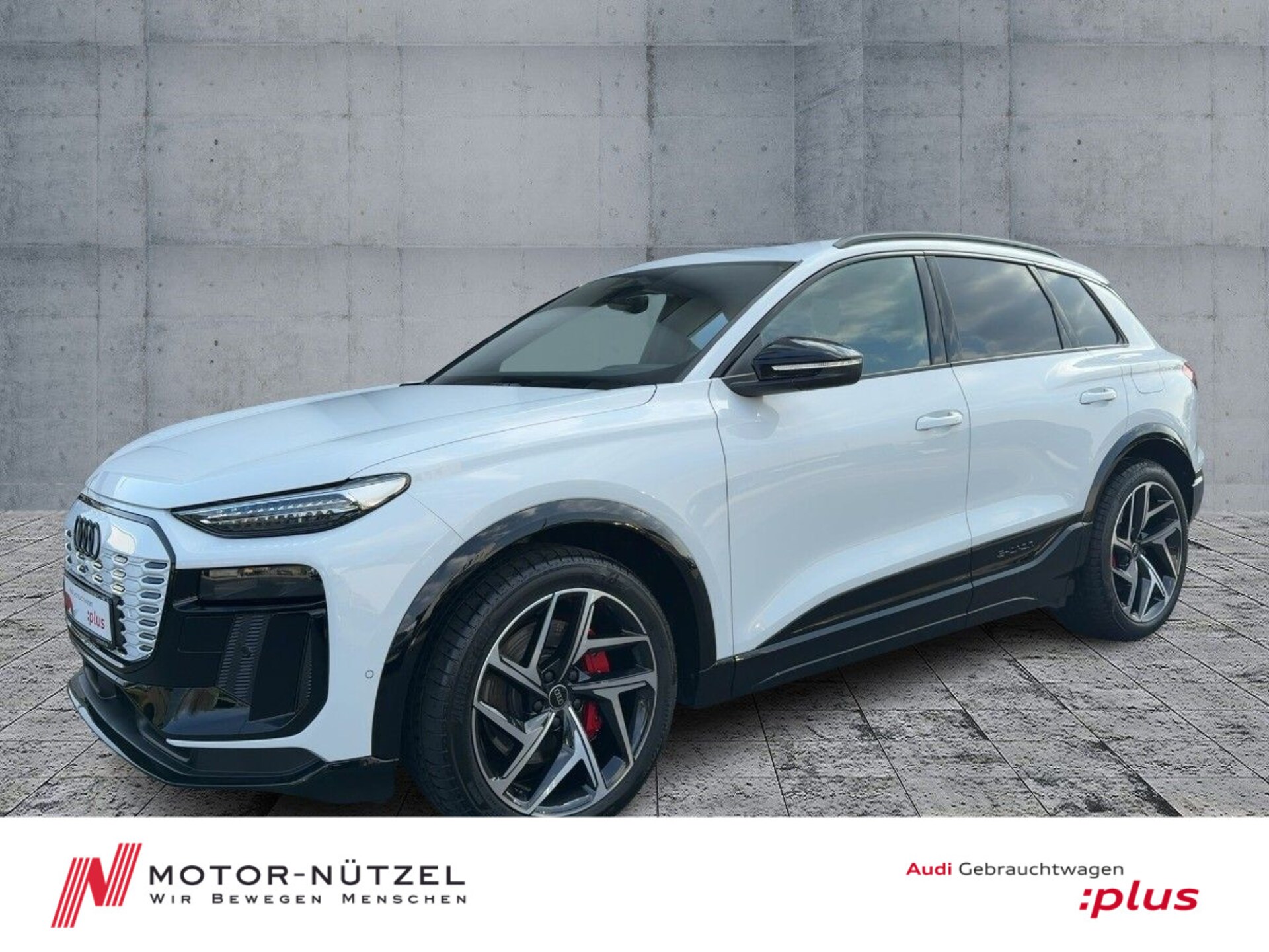 Audi SQ6 SUV e-tron