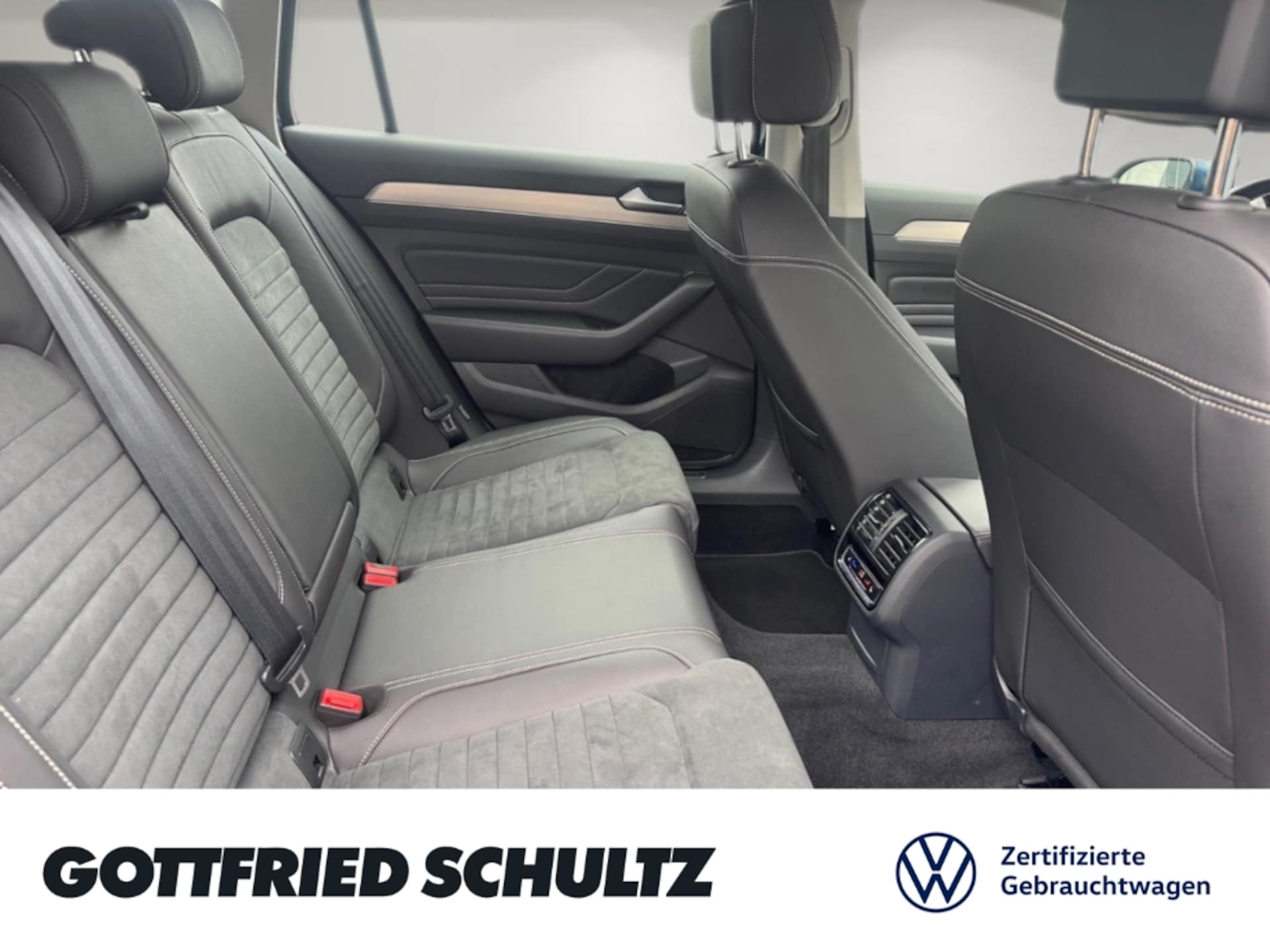 Volkswagen Passat Variant Elegance