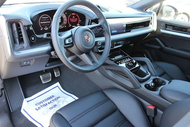 2025 Porsche Cayenne Coupé