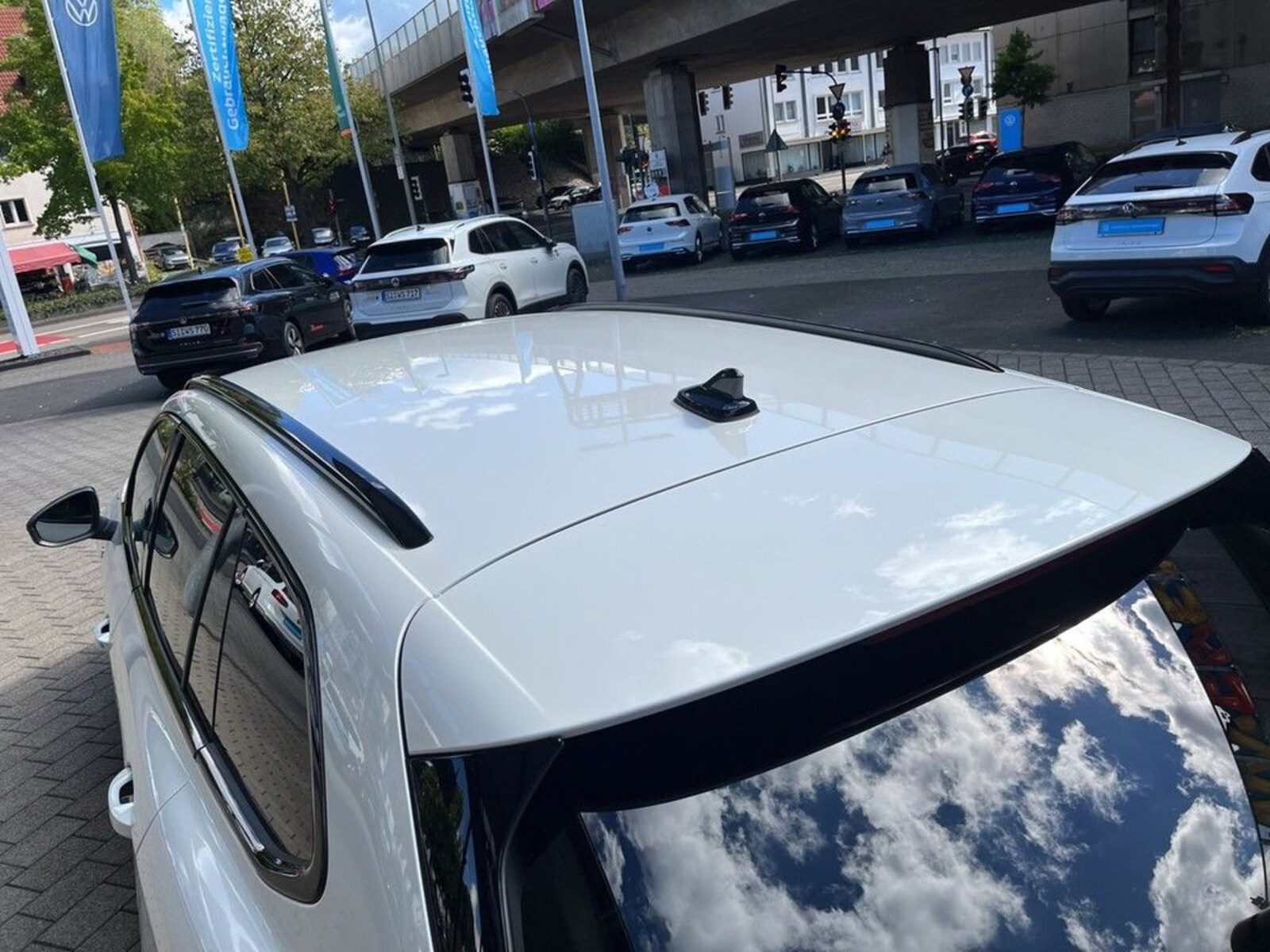 Volkswagen Passat – Bild 17