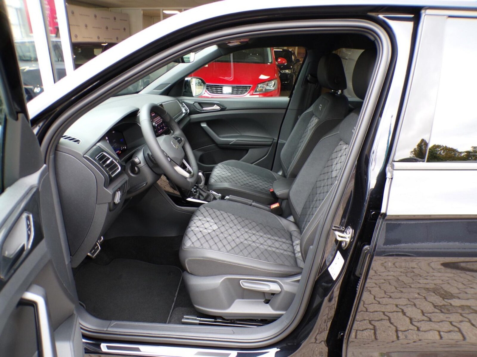 Volkswagen T-Cross – Bild 7