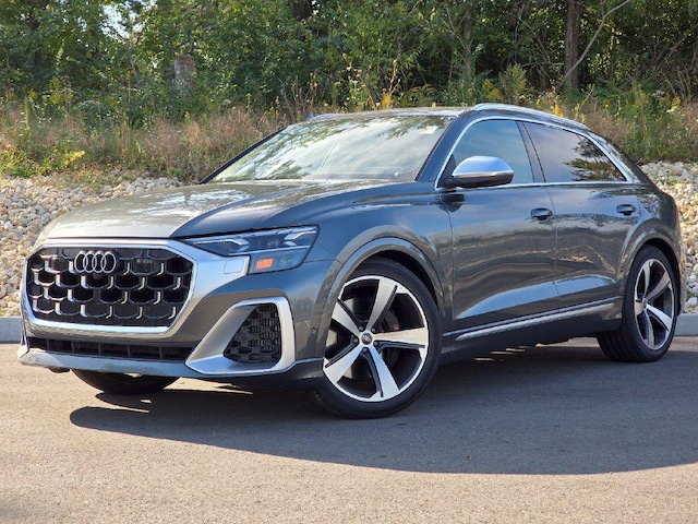 Photo of 2024 Audi SQ8 