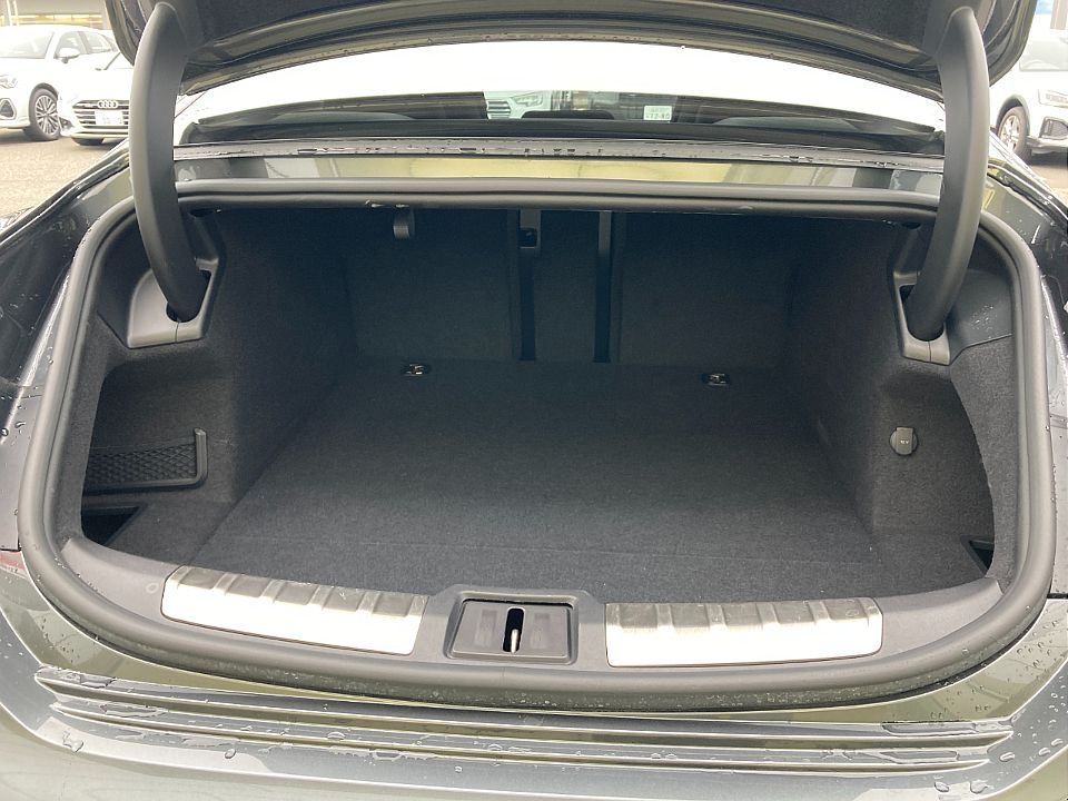 Image about Audi e-tron GT e-tron GT quattro 350,00 kW