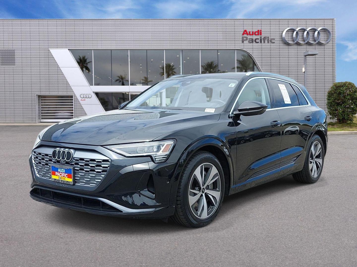 2024 Audi Q8 e-tron