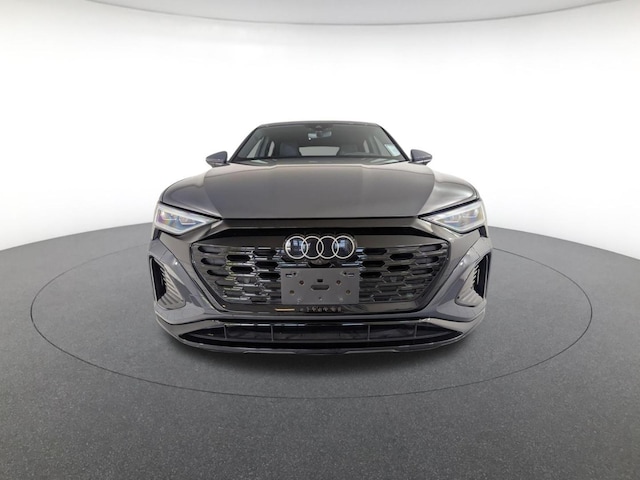 2024 Audi Q8 Sportback e-tron