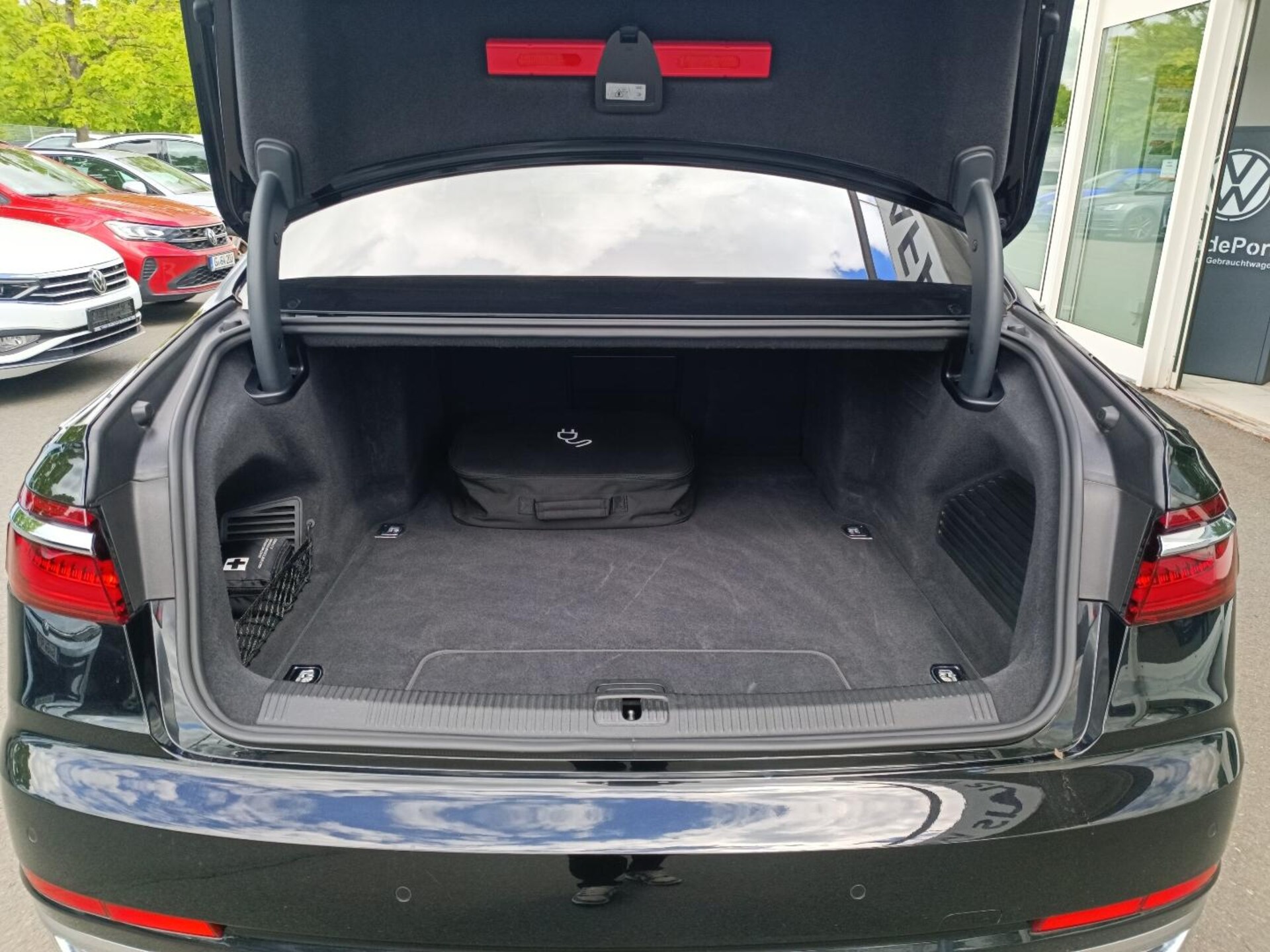 Audi A8 TFSI e